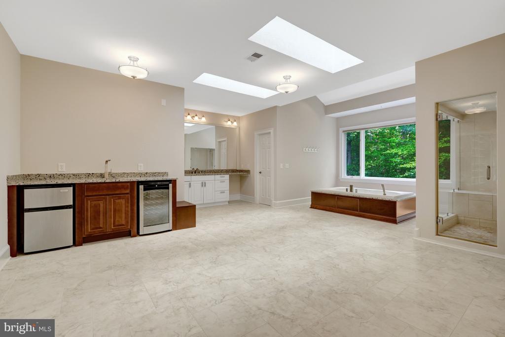 501 SENECA GREEN WAY