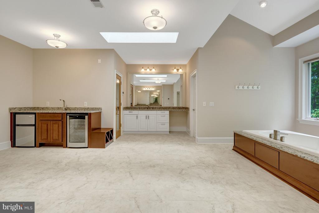 501 SENECA GREEN WAY