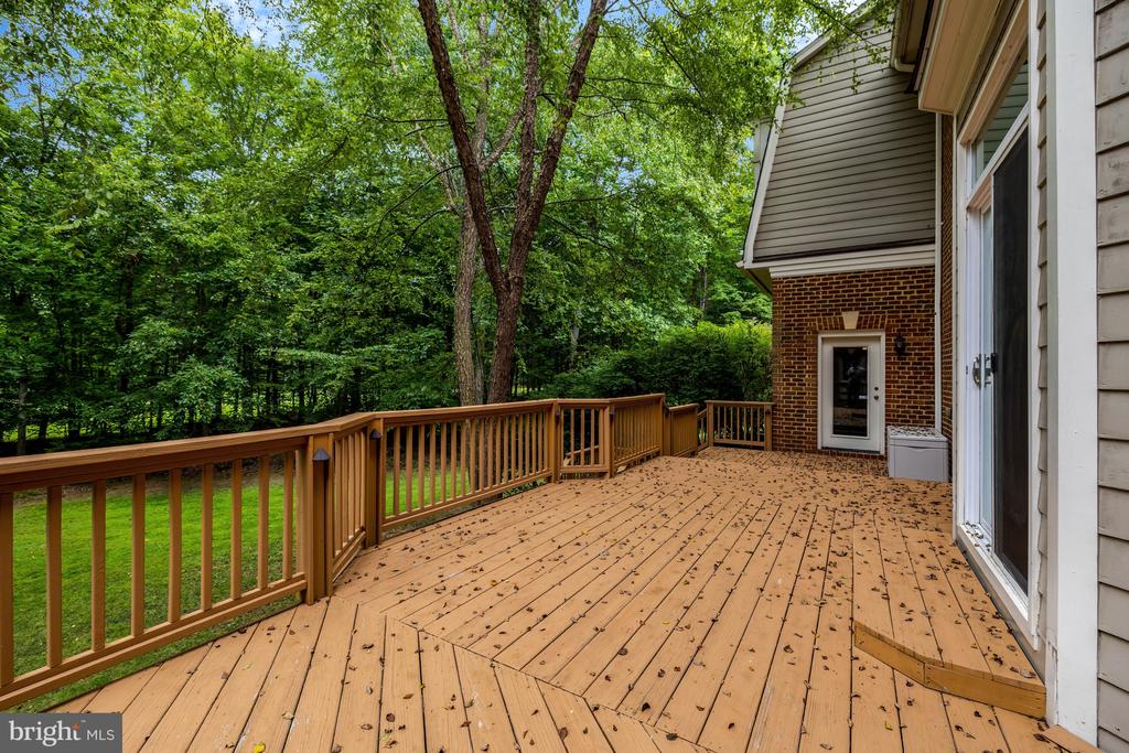 501 SENECA GREEN WAY