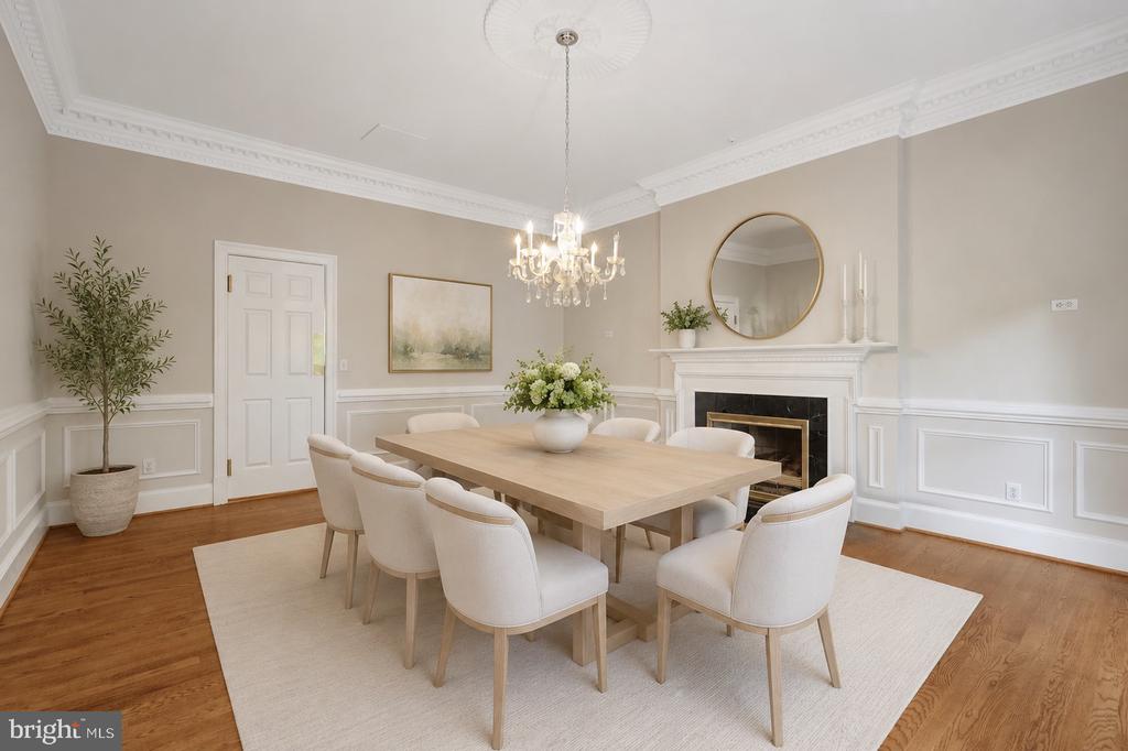 501 SENECA GREEN WAY
