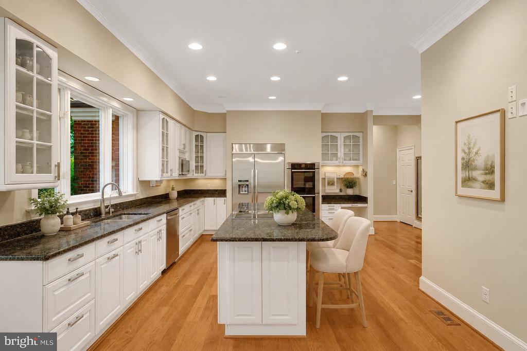 501 SENECA GREEN WAY