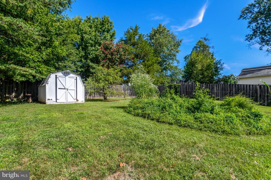 2214 BOXWOOD DRIVE