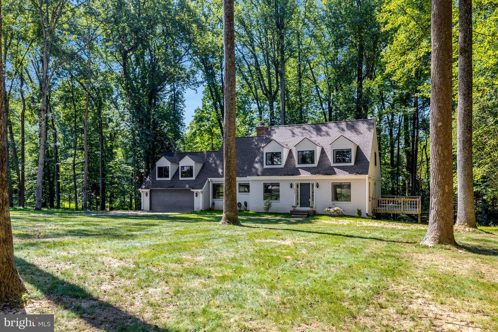 9982 BLACKBERRY LANE