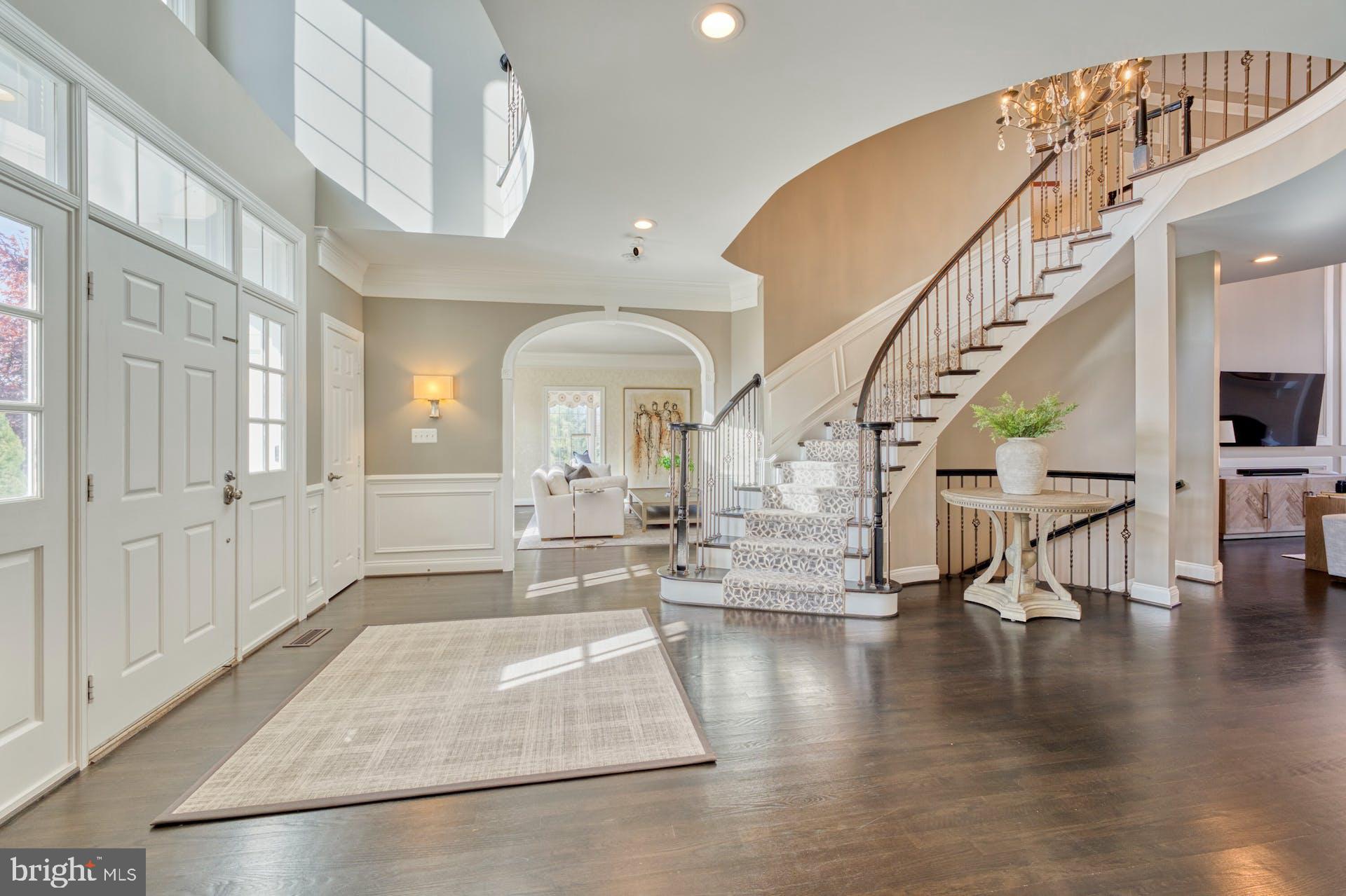 40280 SPECTACULAR BID PLACE