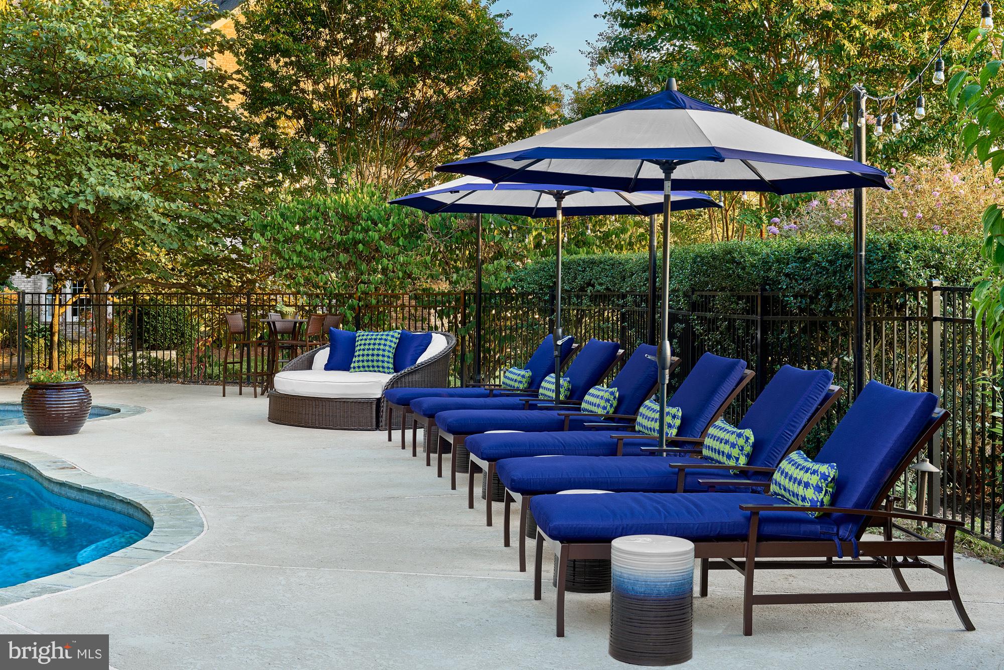 40280 SPECTACULAR BID PLACE