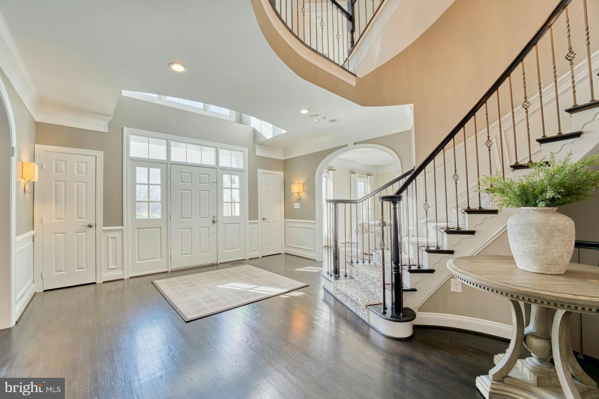 40280 SPECTACULAR BID PLACE