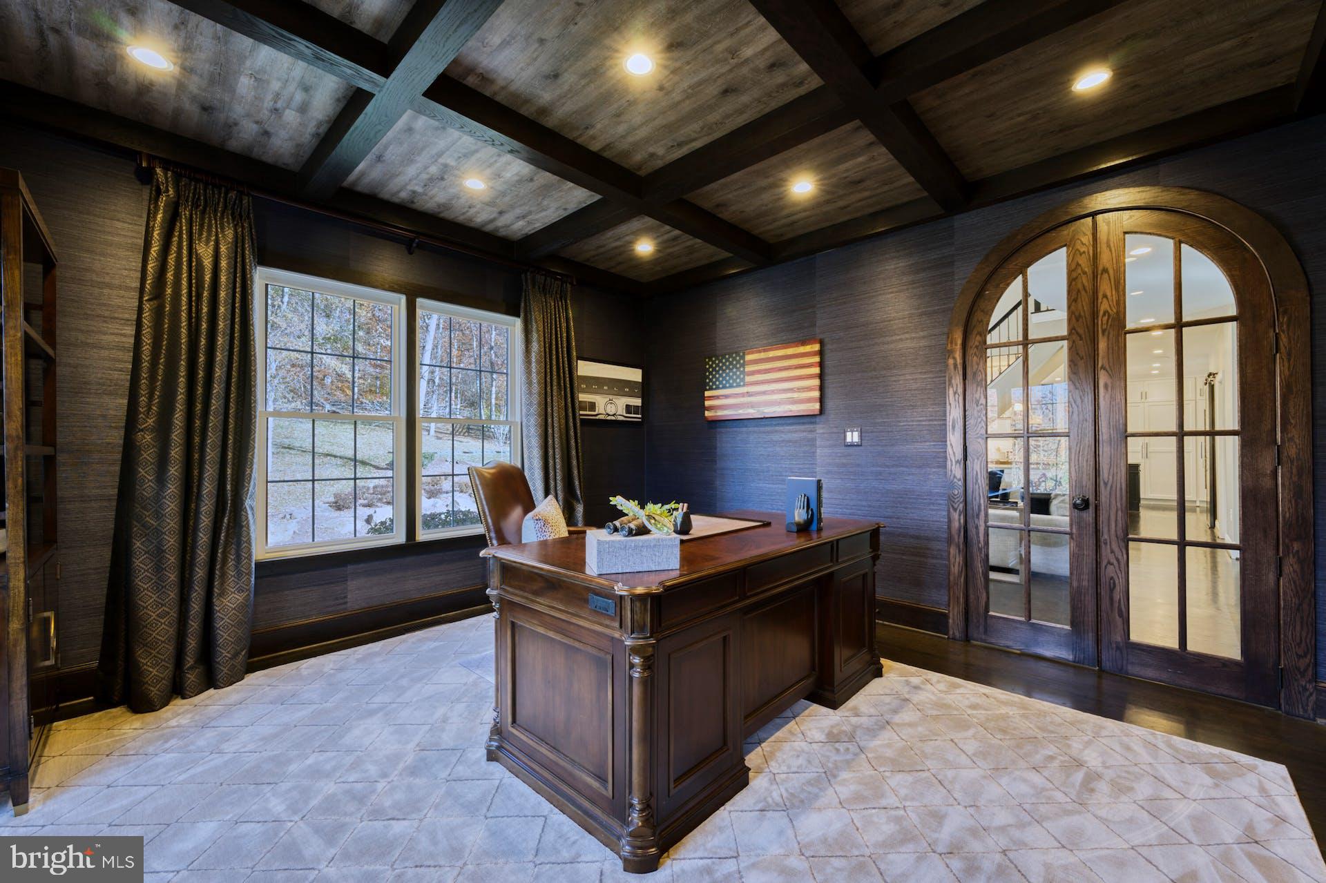 40280 SPECTACULAR BID PLACE