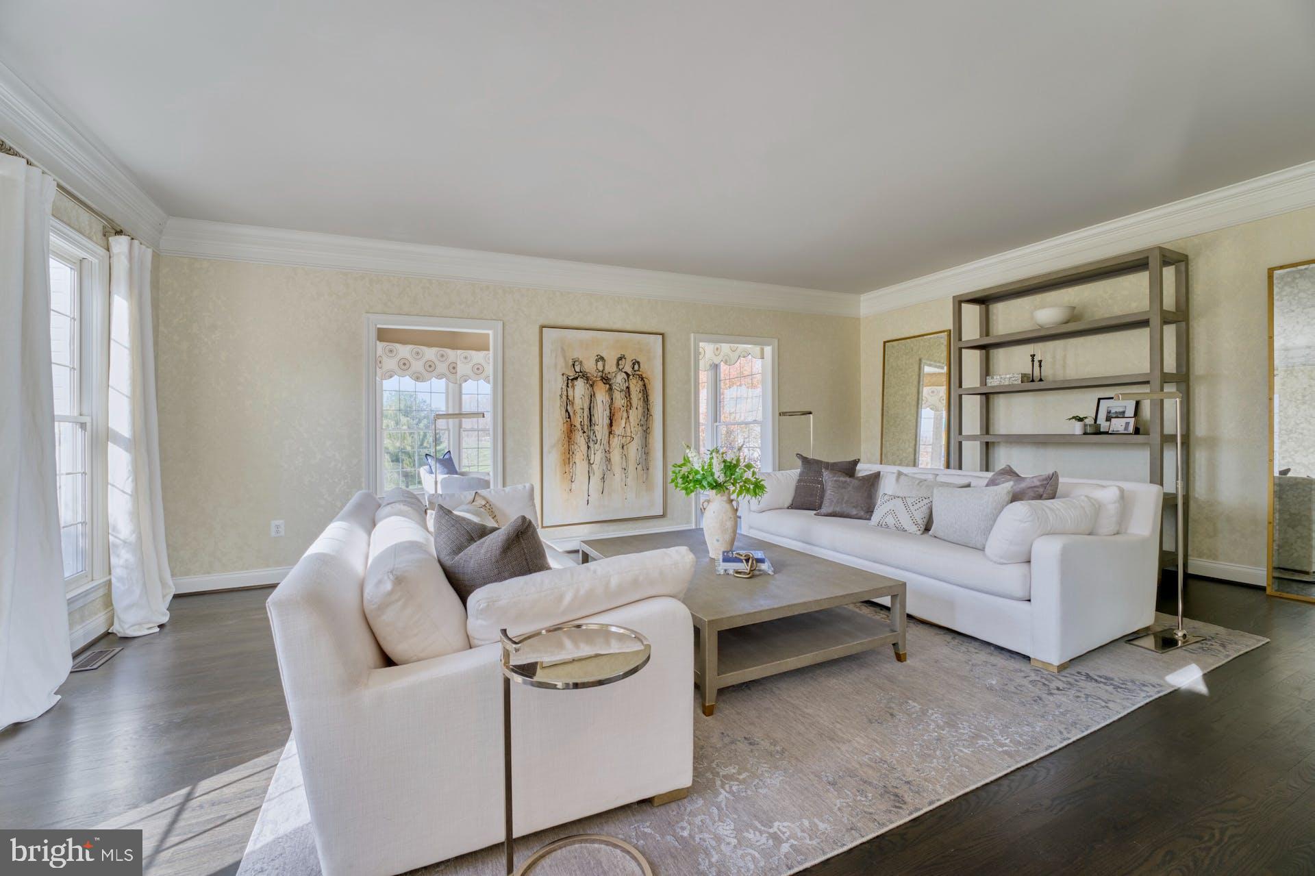 40280 SPECTACULAR BID PLACE