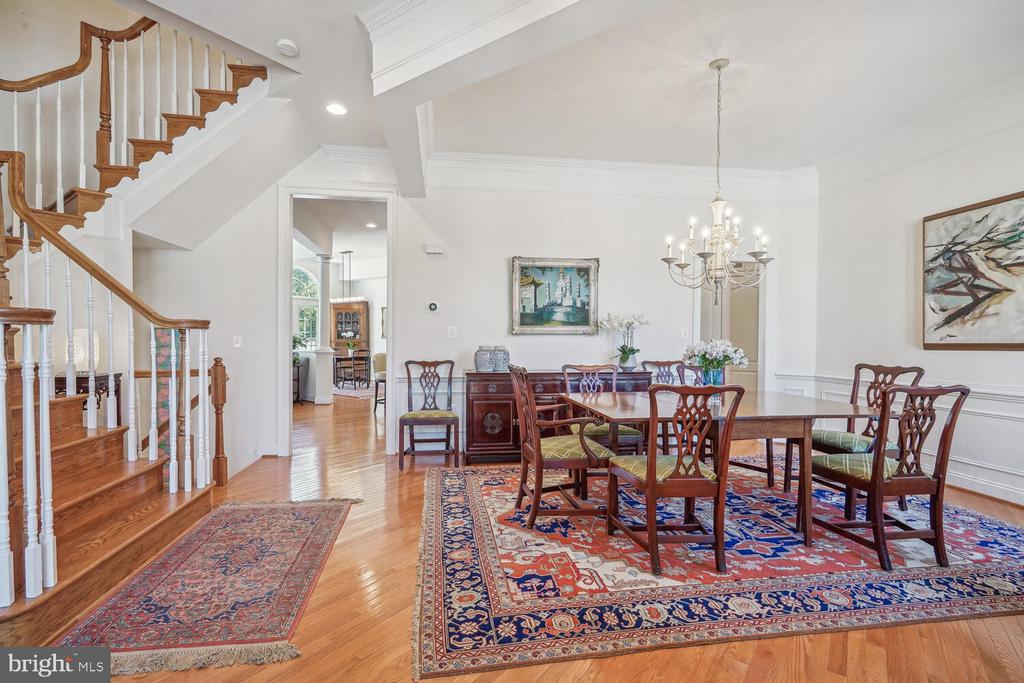 19188 GREYSTONE SQUARE