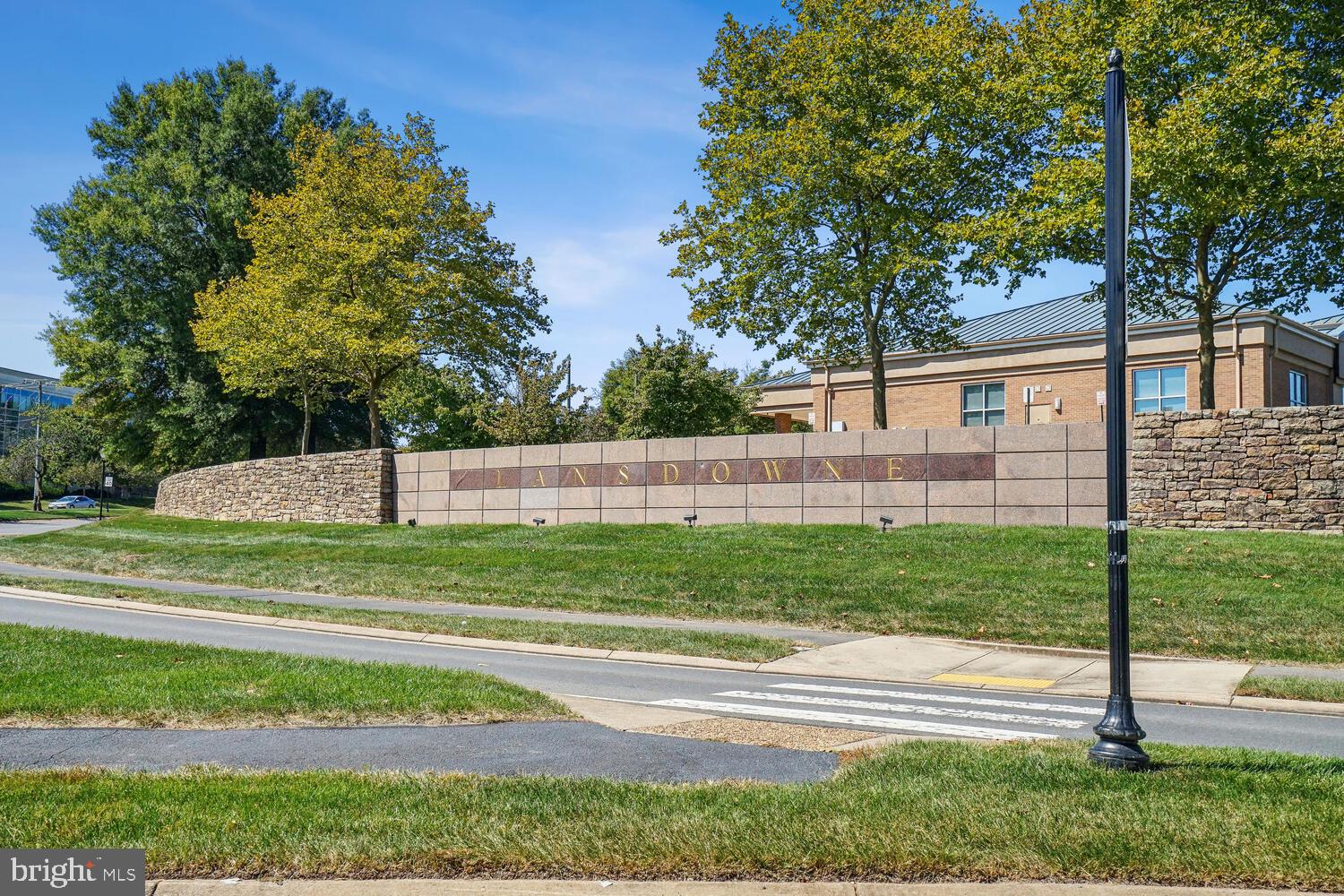 19188 GREYSTONE SQUARE