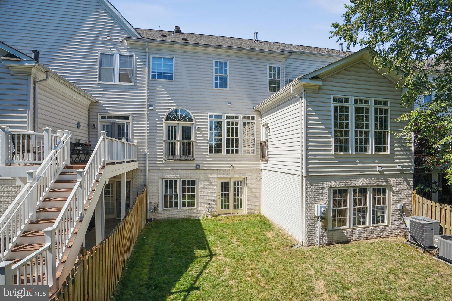 19188 GREYSTONE SQUARE