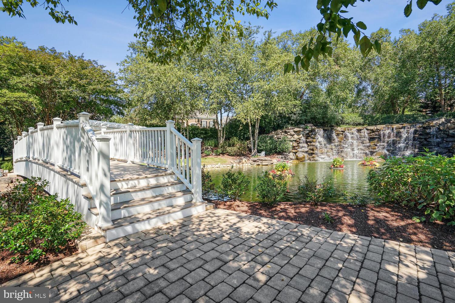 19188 GREYSTONE SQUARE