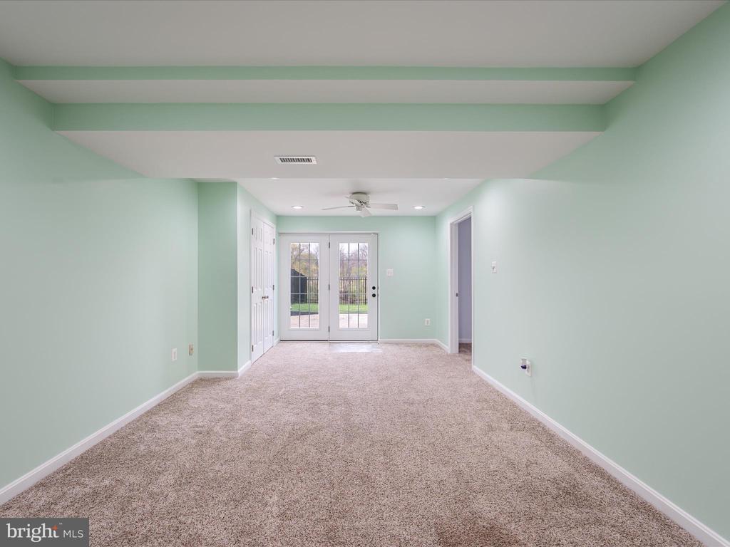 39918 CANTERFIELD COURT