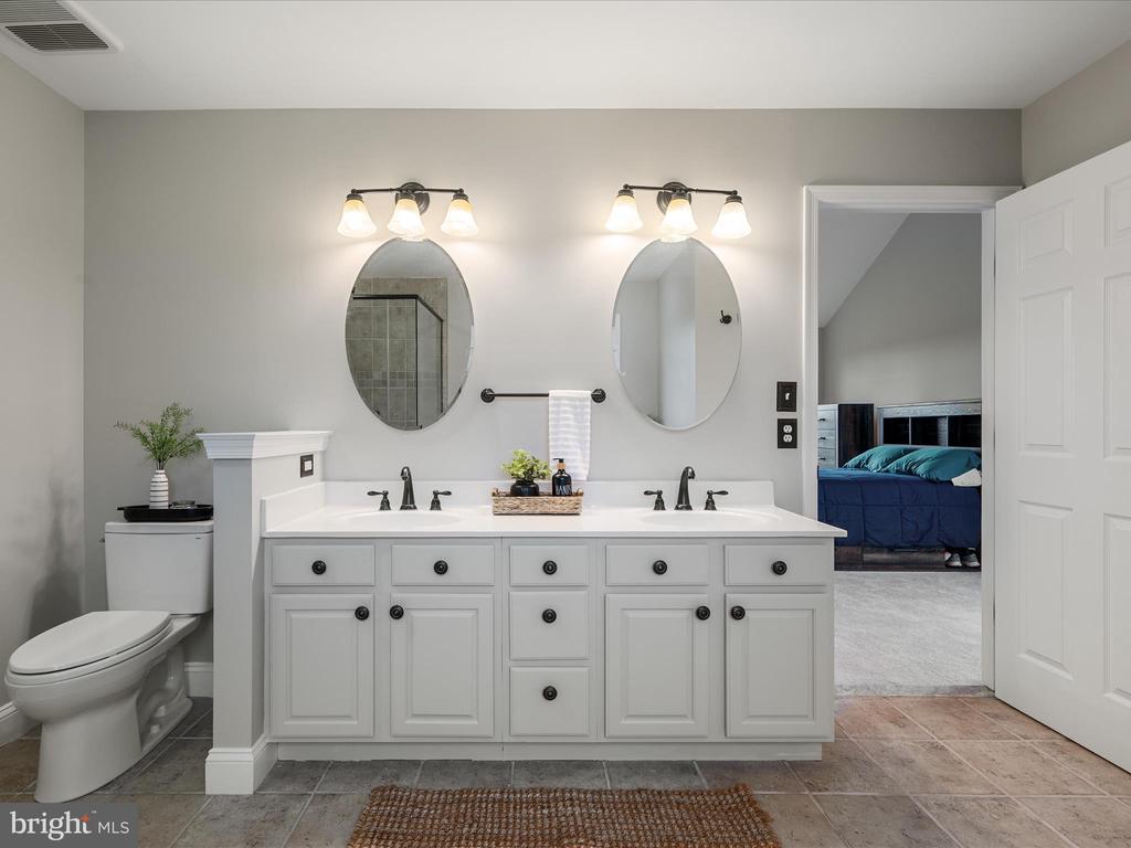 39918 CANTERFIELD COURT