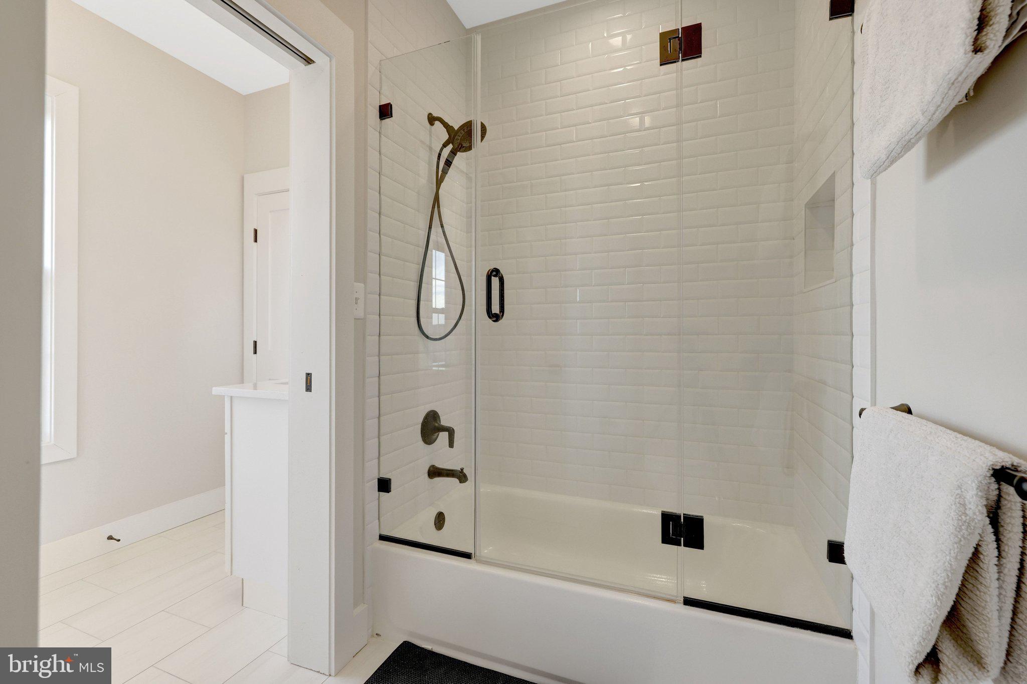 41416 CANONGATE DRIVE