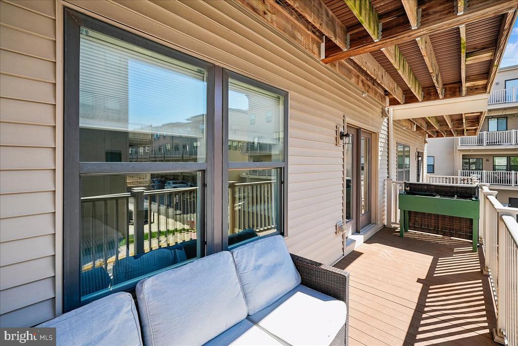 44784 TIVERTON SQUARE