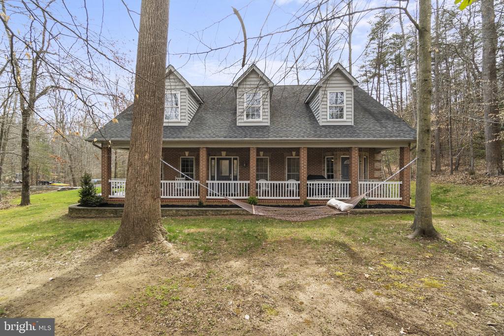6450 MARSHALL COURT