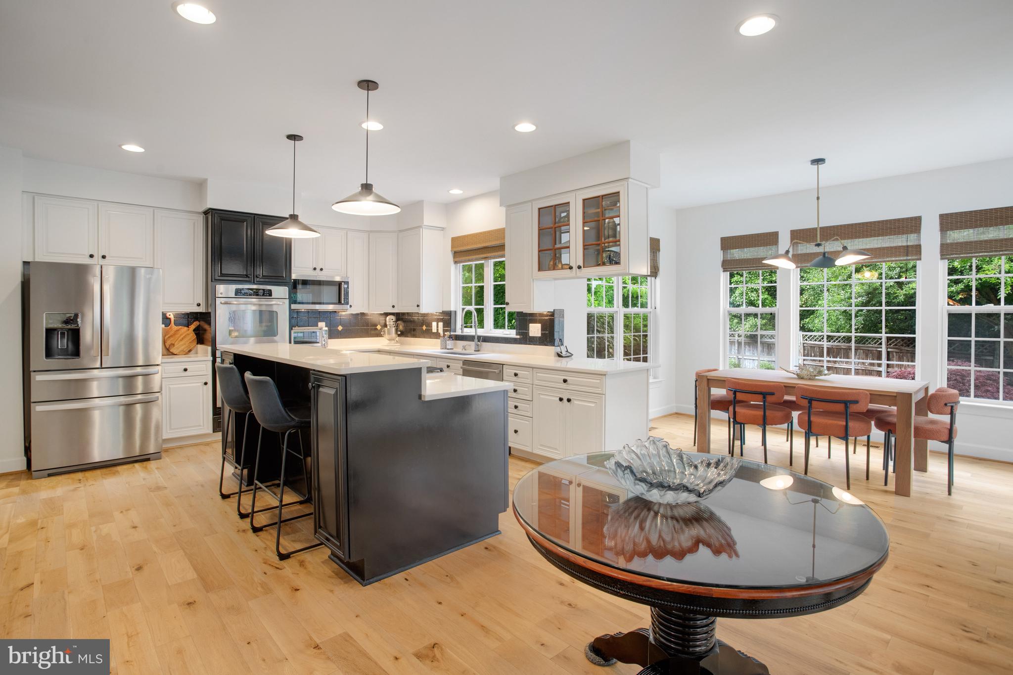 16340 SANDY RIDGE COURT