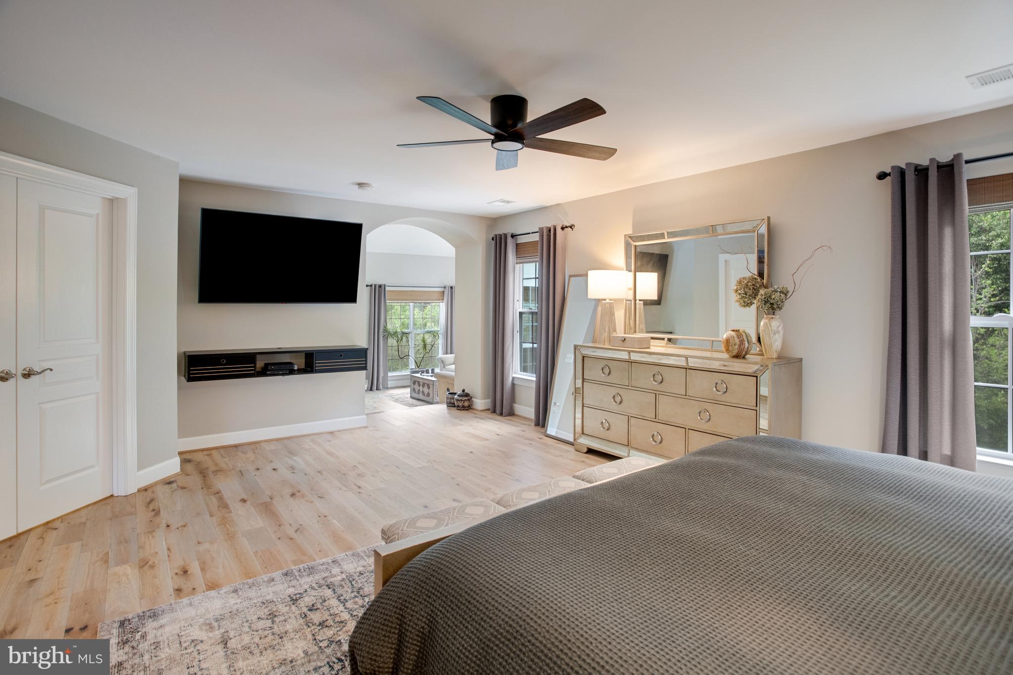 16340 SANDY RIDGE COURT