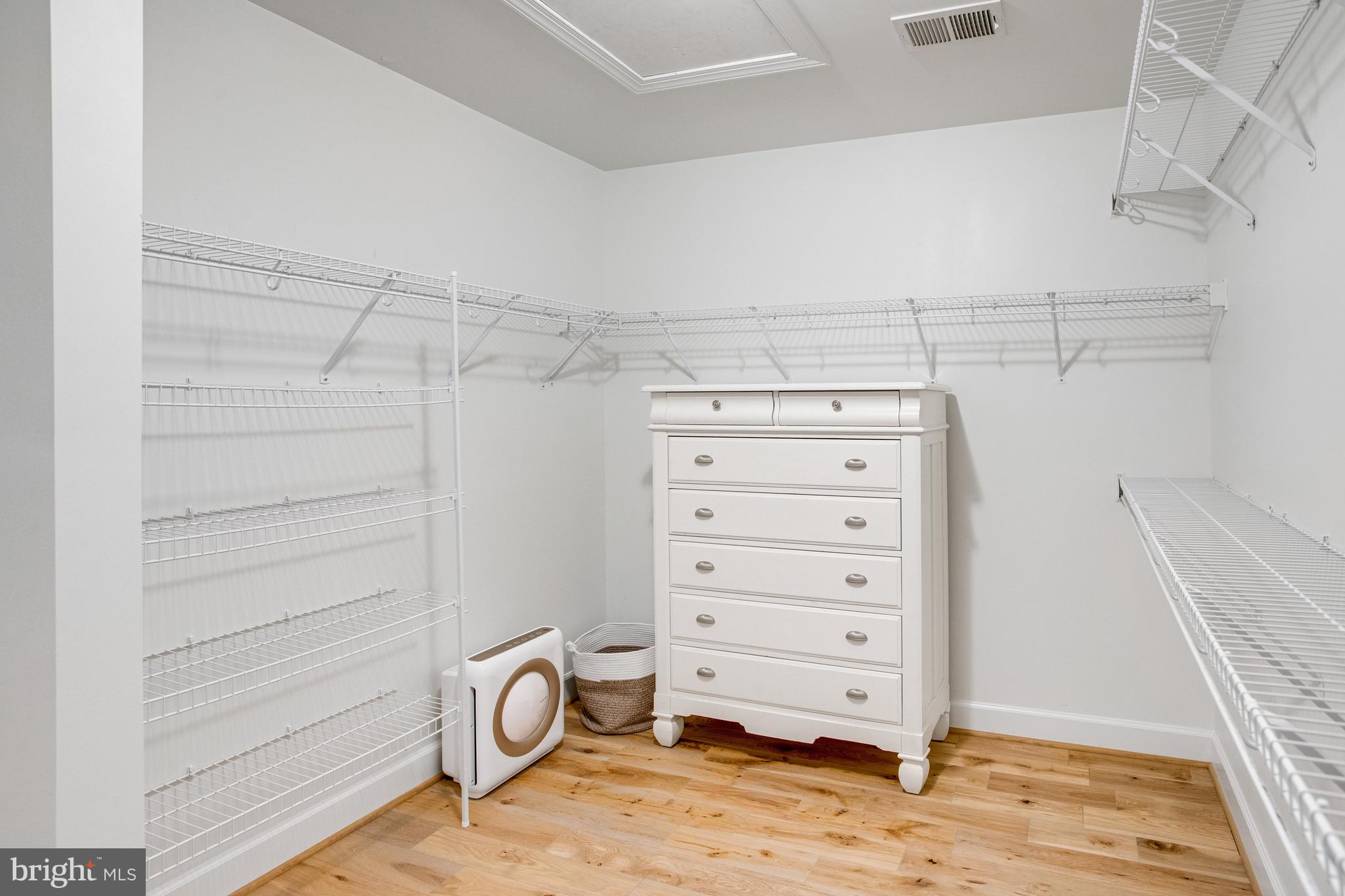 16340 SANDY RIDGE COURT