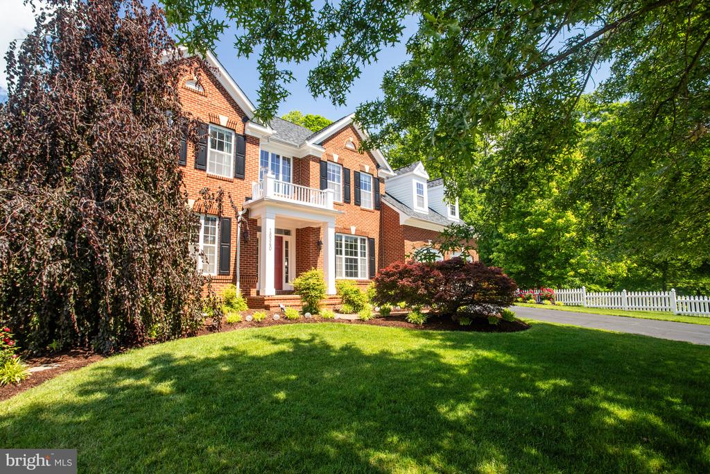 16340 SANDY RIDGE COURT