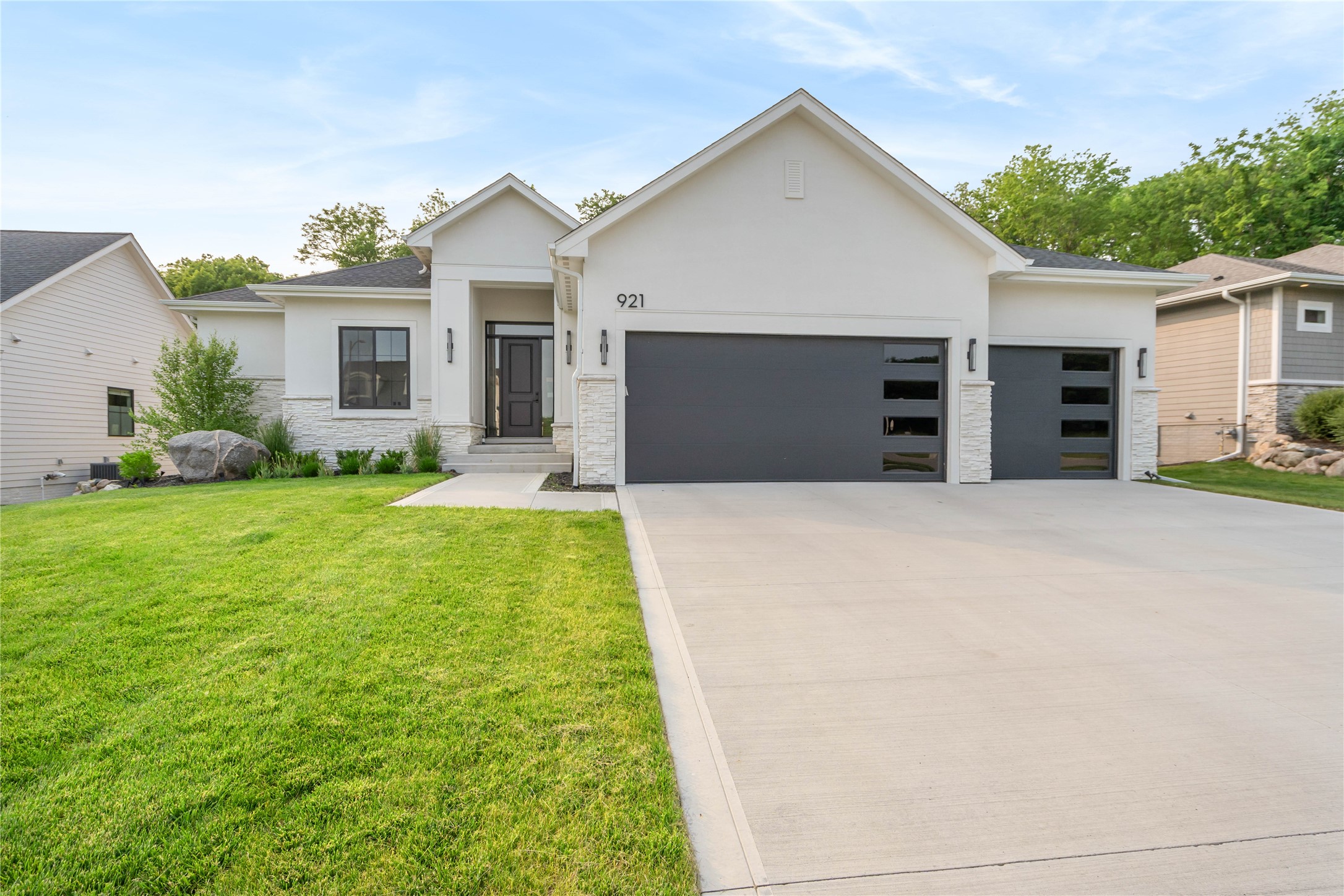 921 Timber Valley Drive