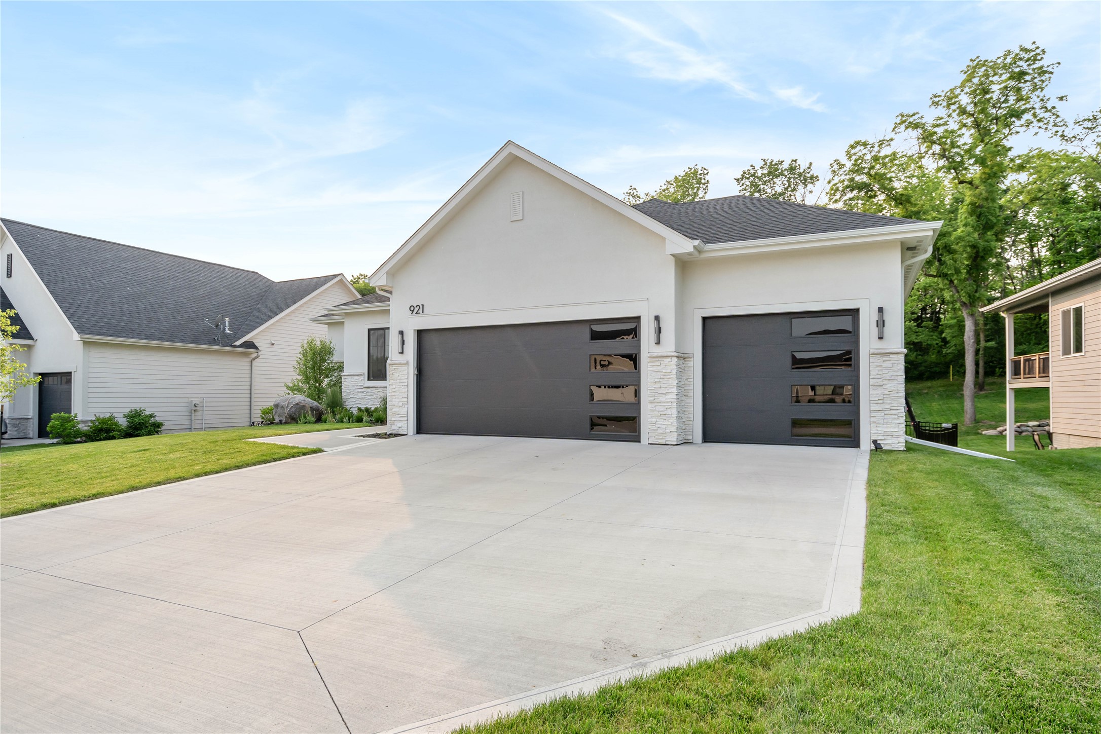 921 Timber Valley Drive