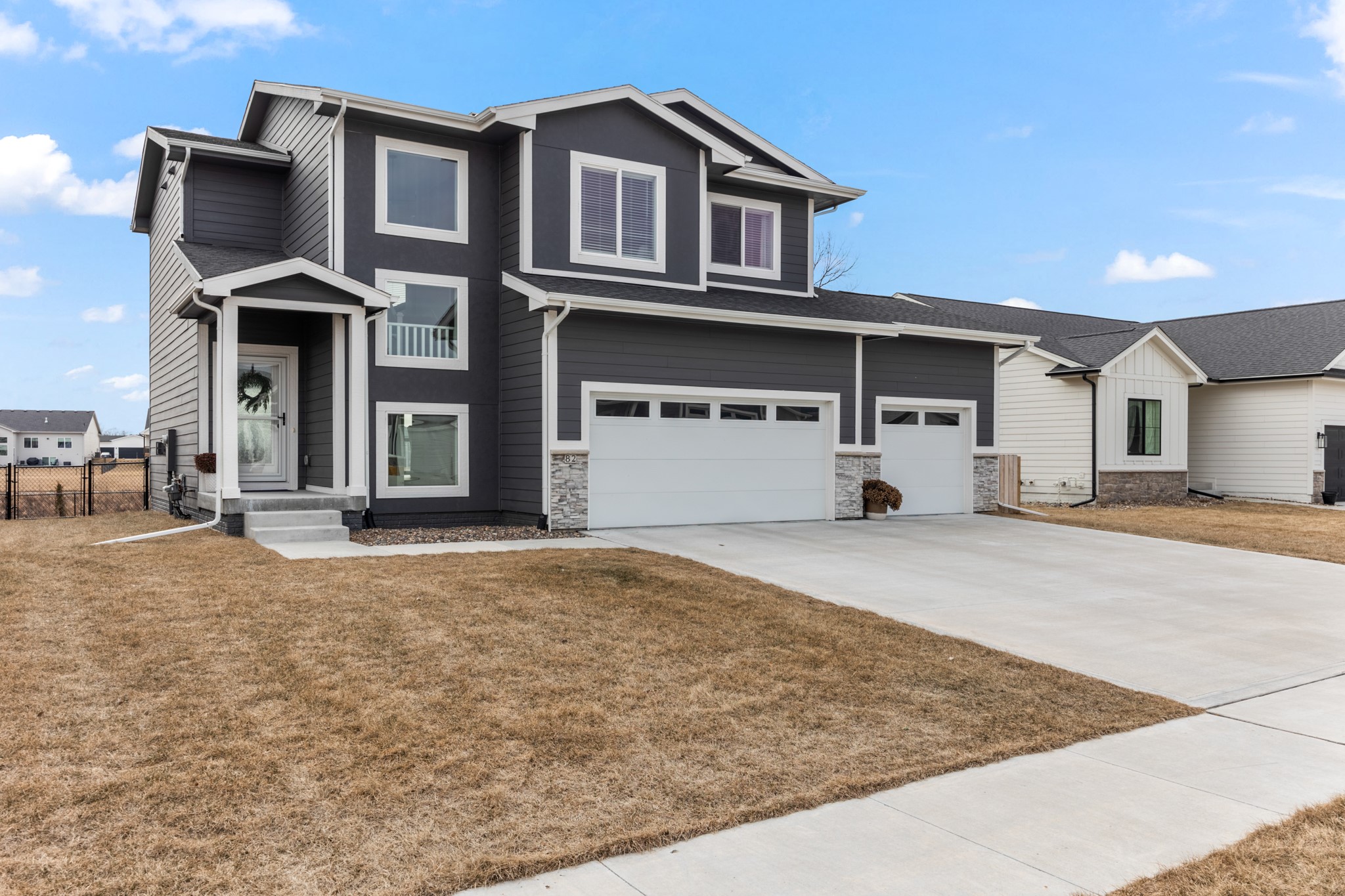 82 Landon Drive NW