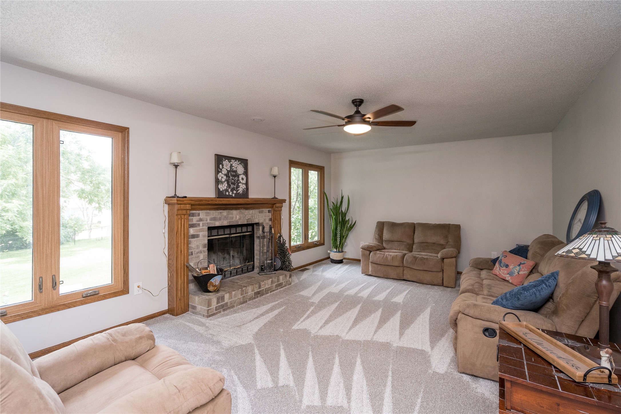 130 SW Meadowlark Court
