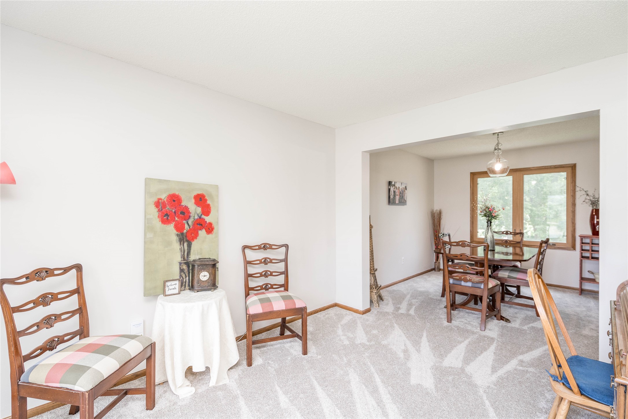 130 SW Meadowlark Court