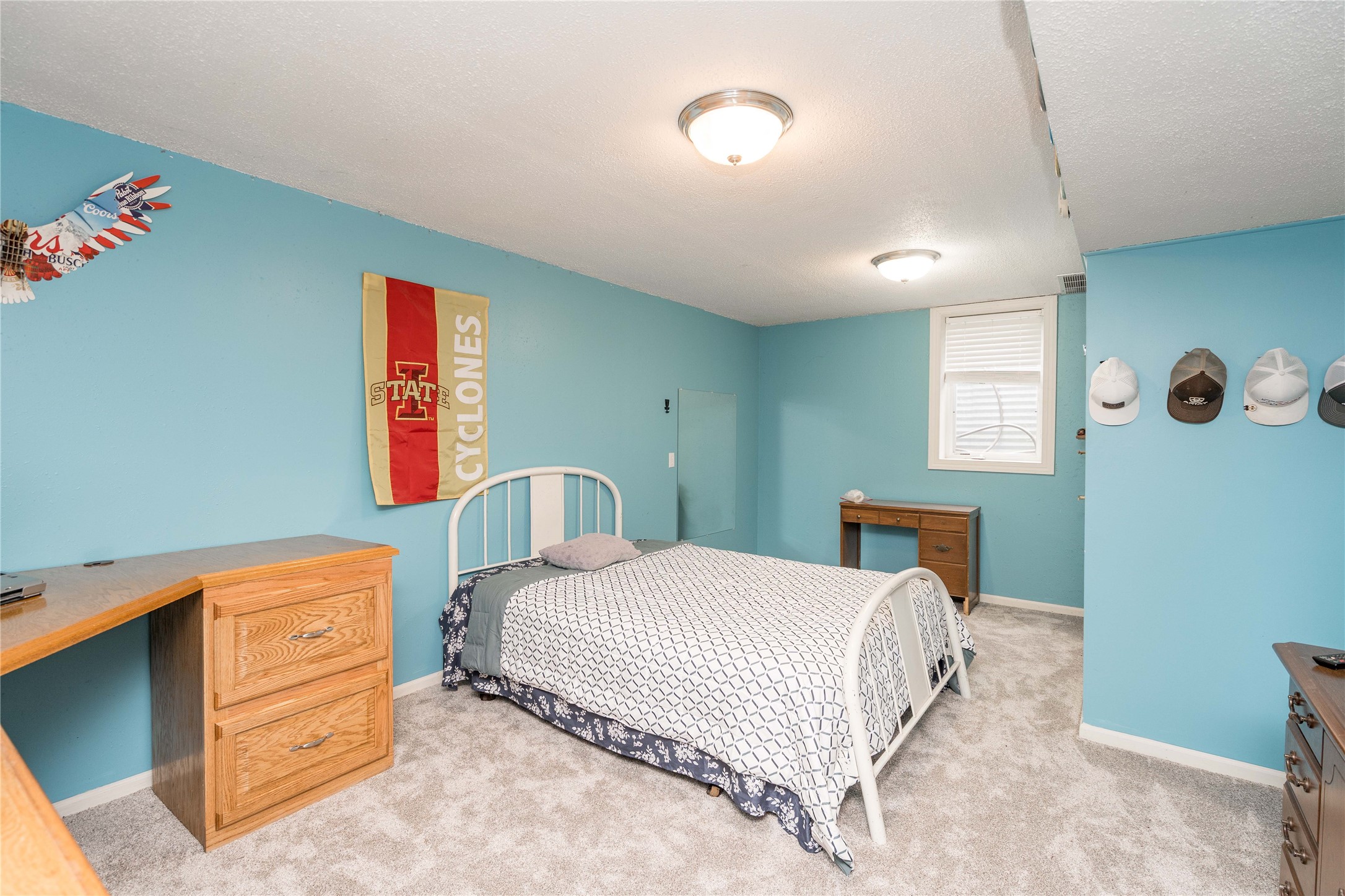 130 SW Meadowlark Court
