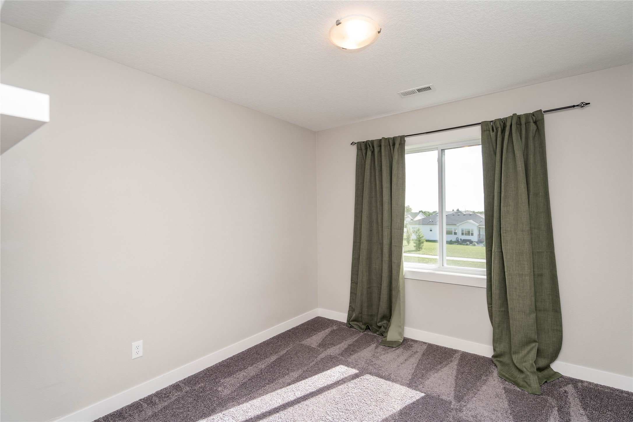 3522 NE Winding Trail Drive