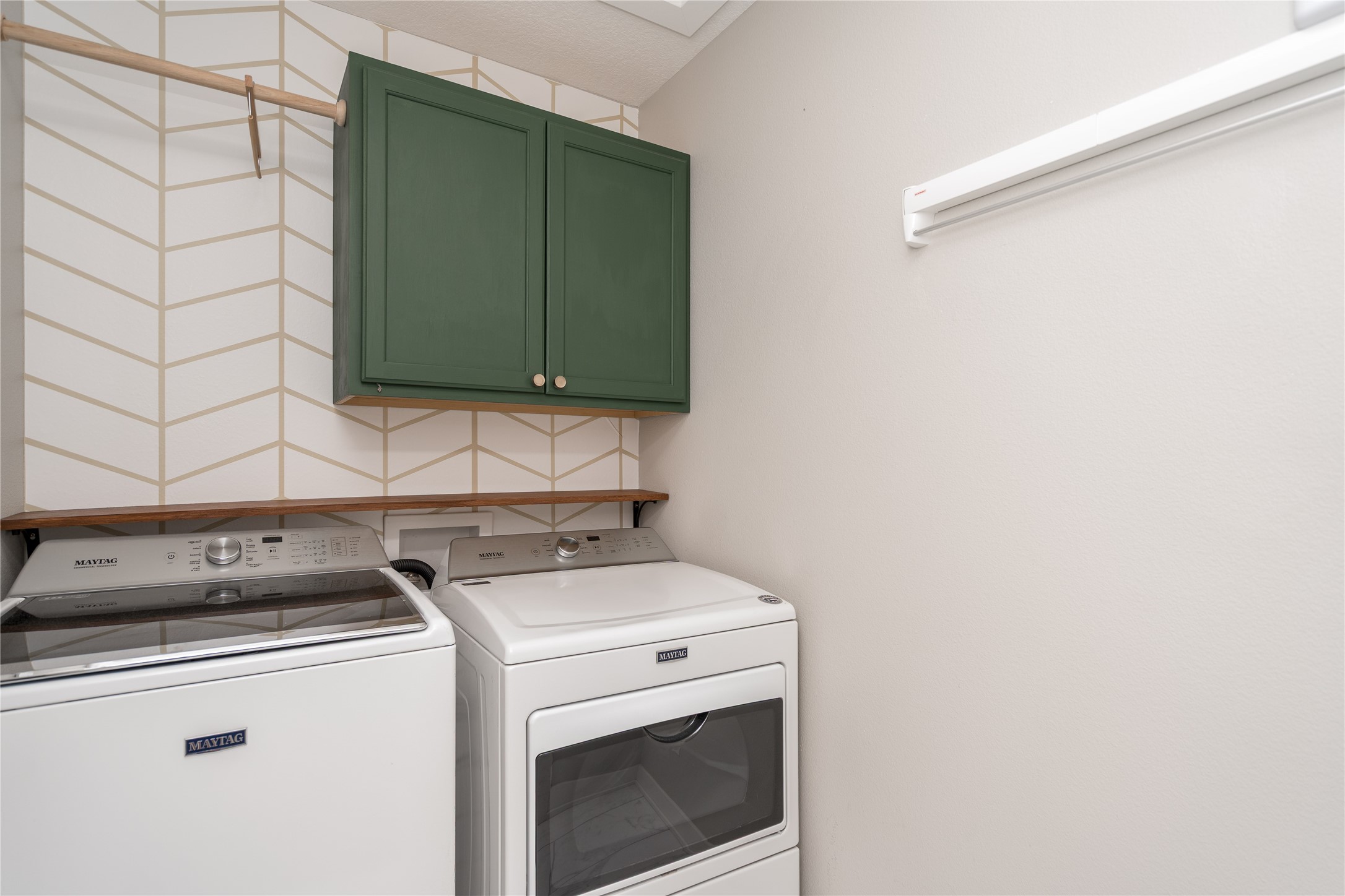 3522 NE Winding Trail Drive