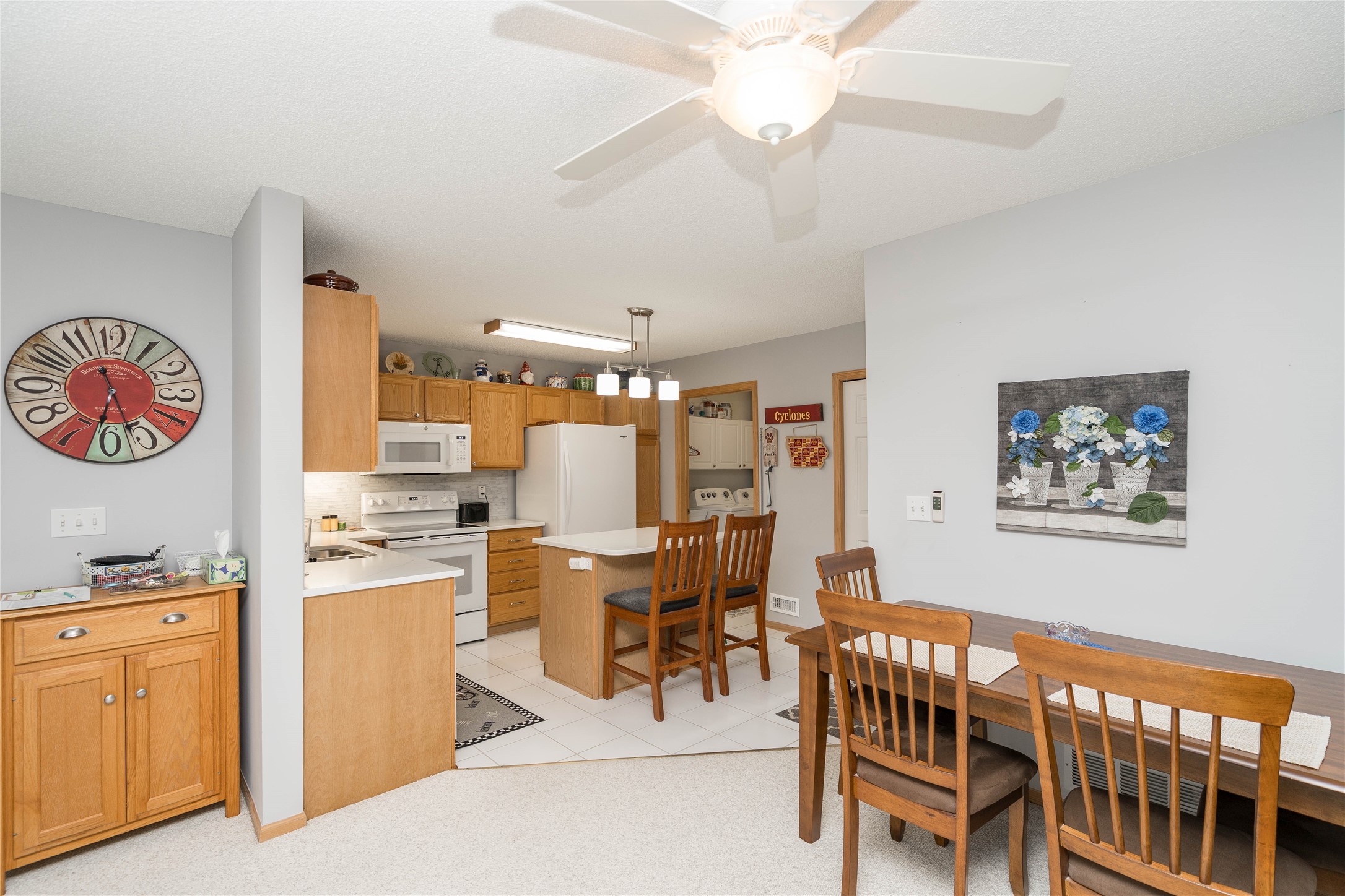 140 NW Georgetown Boulevard 7