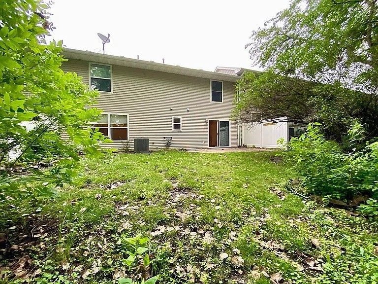 1117 NW Prairie Ridge Drive