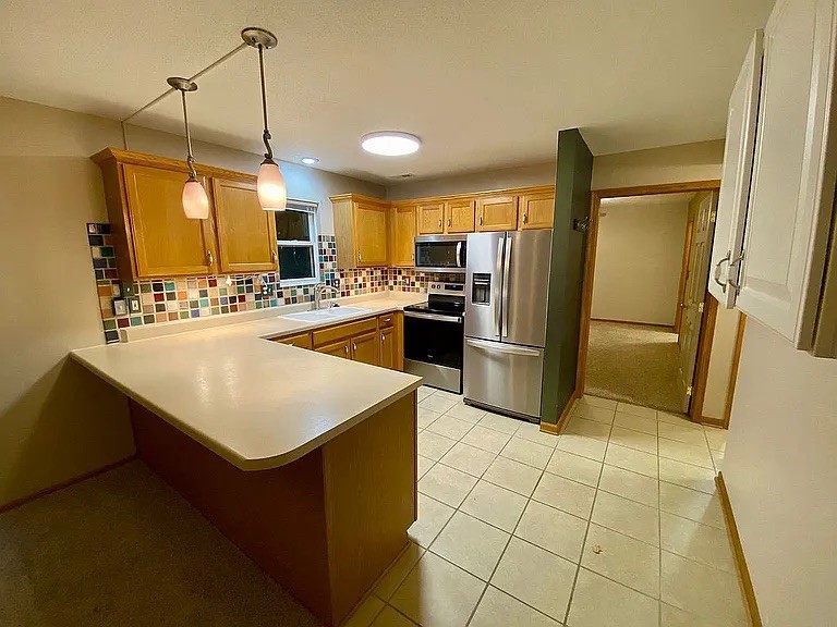 1117 NW Prairie Ridge Drive