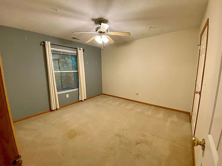 1117 NW Prairie Ridge Drive