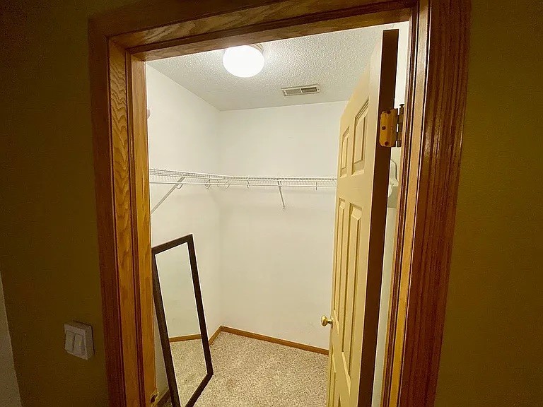 1117 NW Prairie Ridge Drive