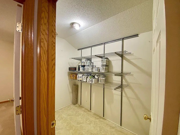 1117 NW Prairie Ridge Drive