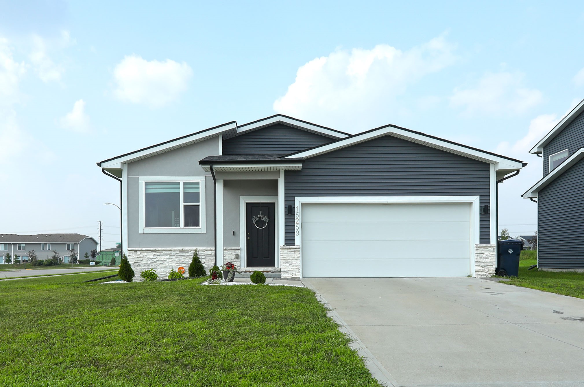 15259 Deerview Drive