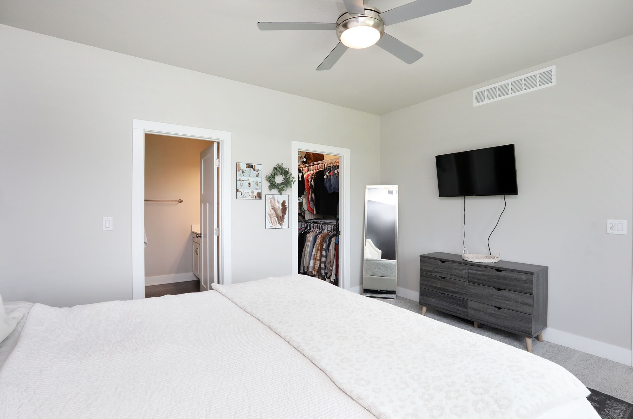 15259 Deerview Drive