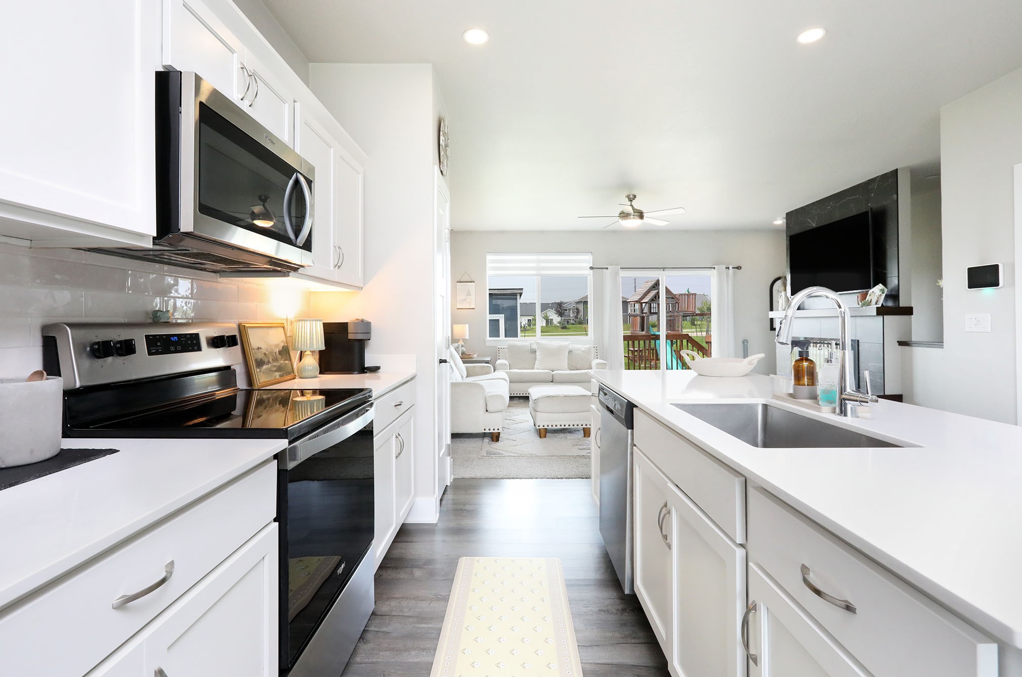 15259 Deerview Drive