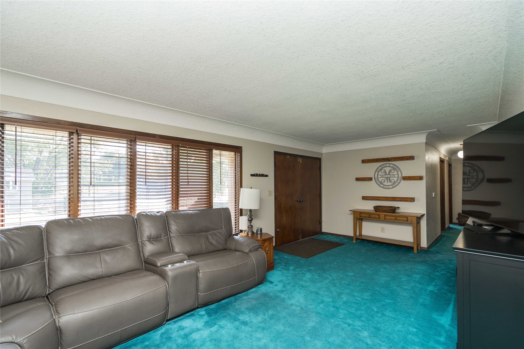 1115 Pleasant Street