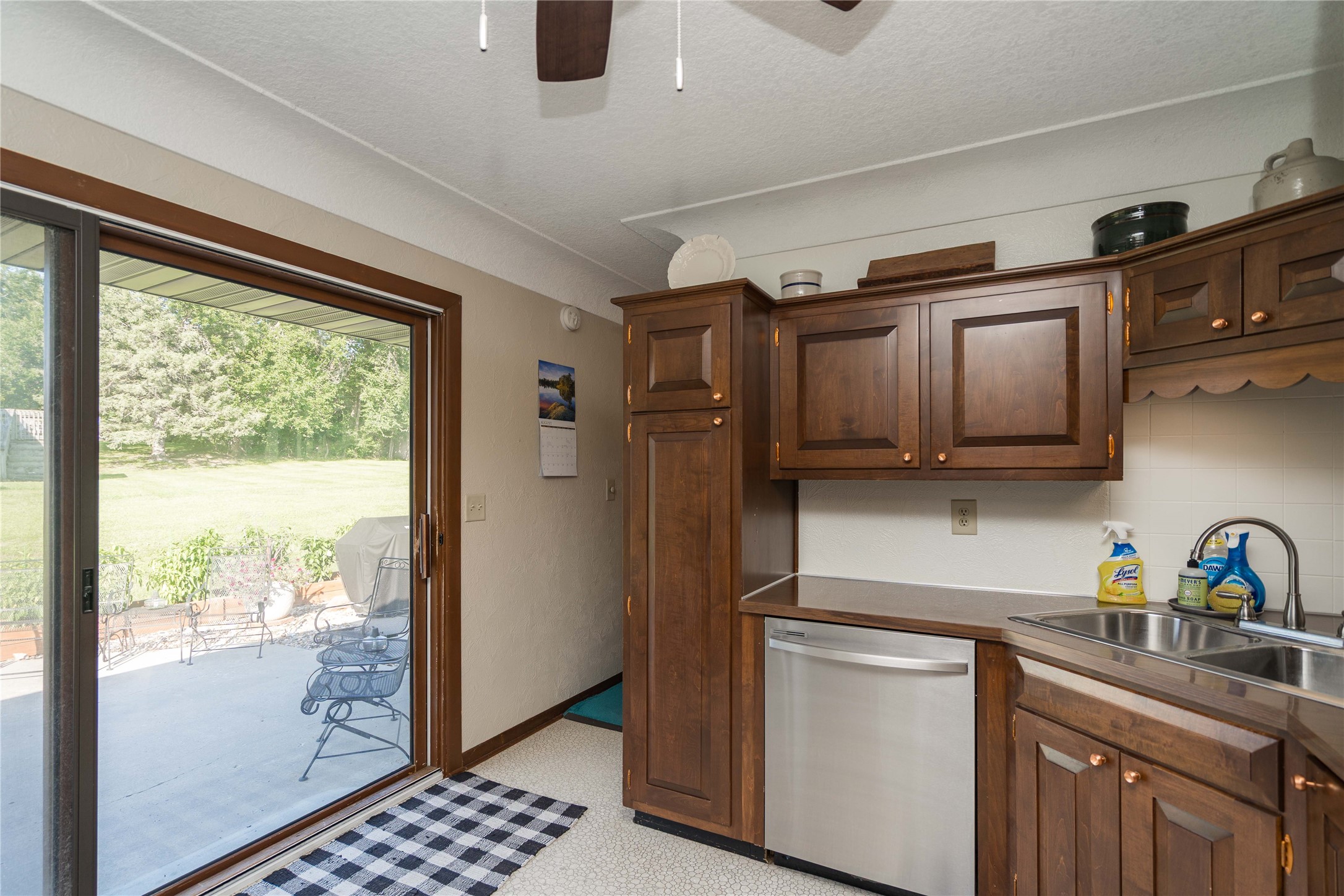 1115 Pleasant Street