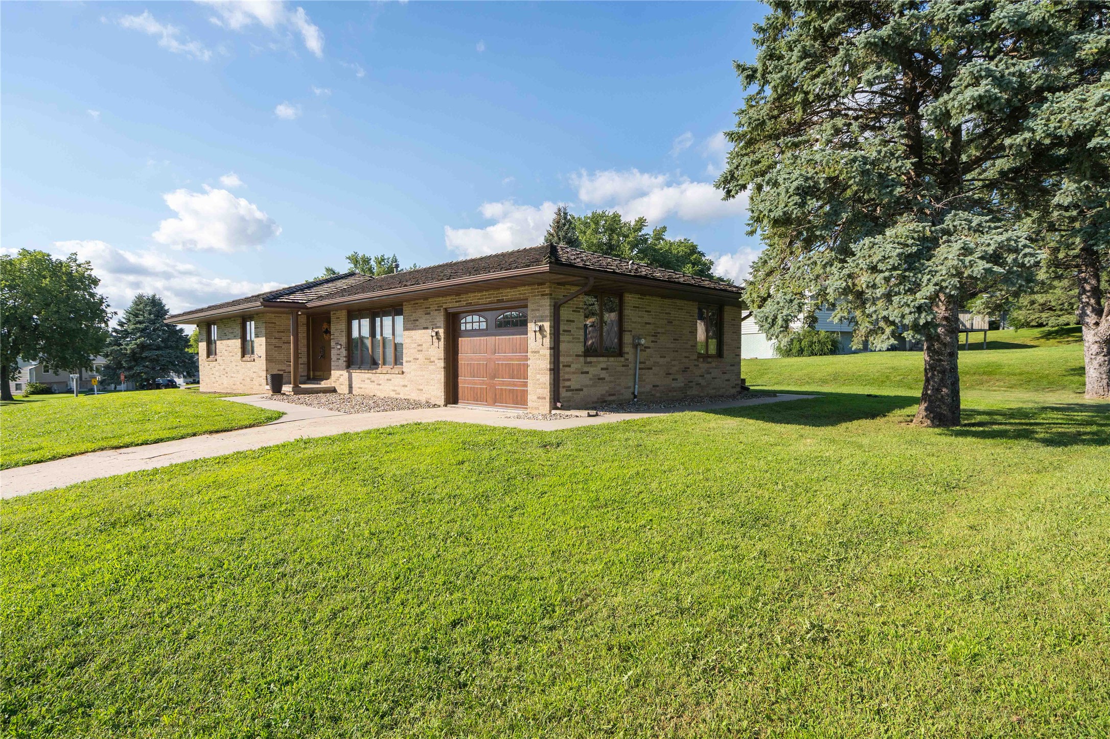 1115 Pleasant Street