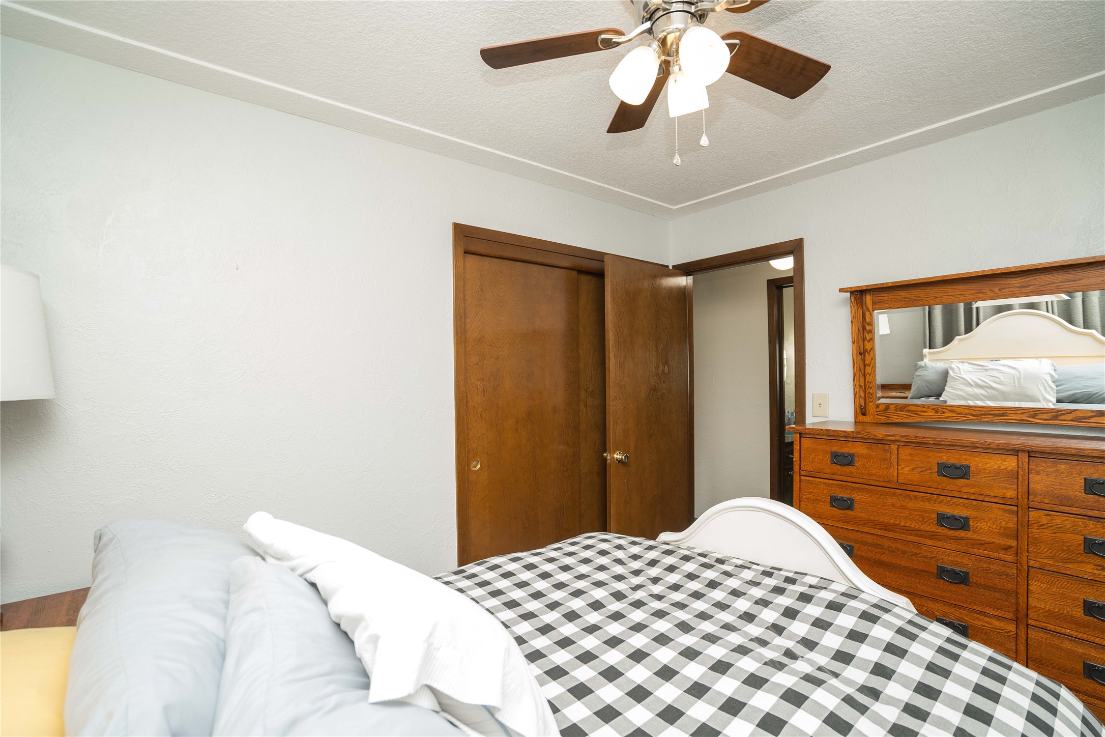 1115 Pleasant Street