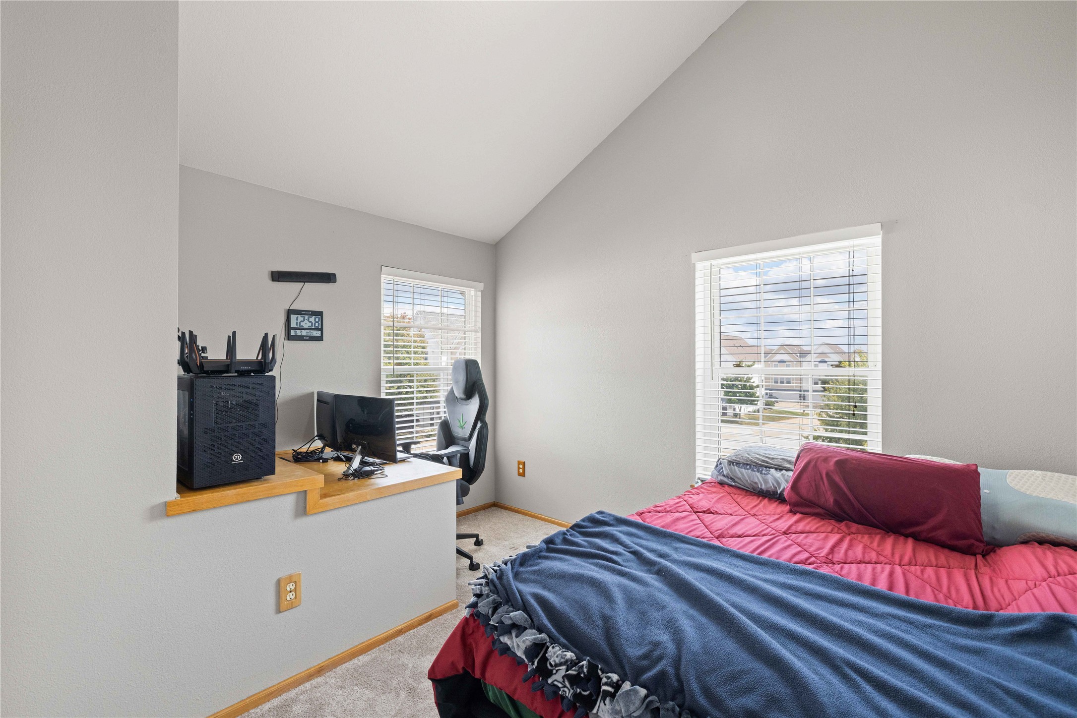 1113 SE Village View Lane