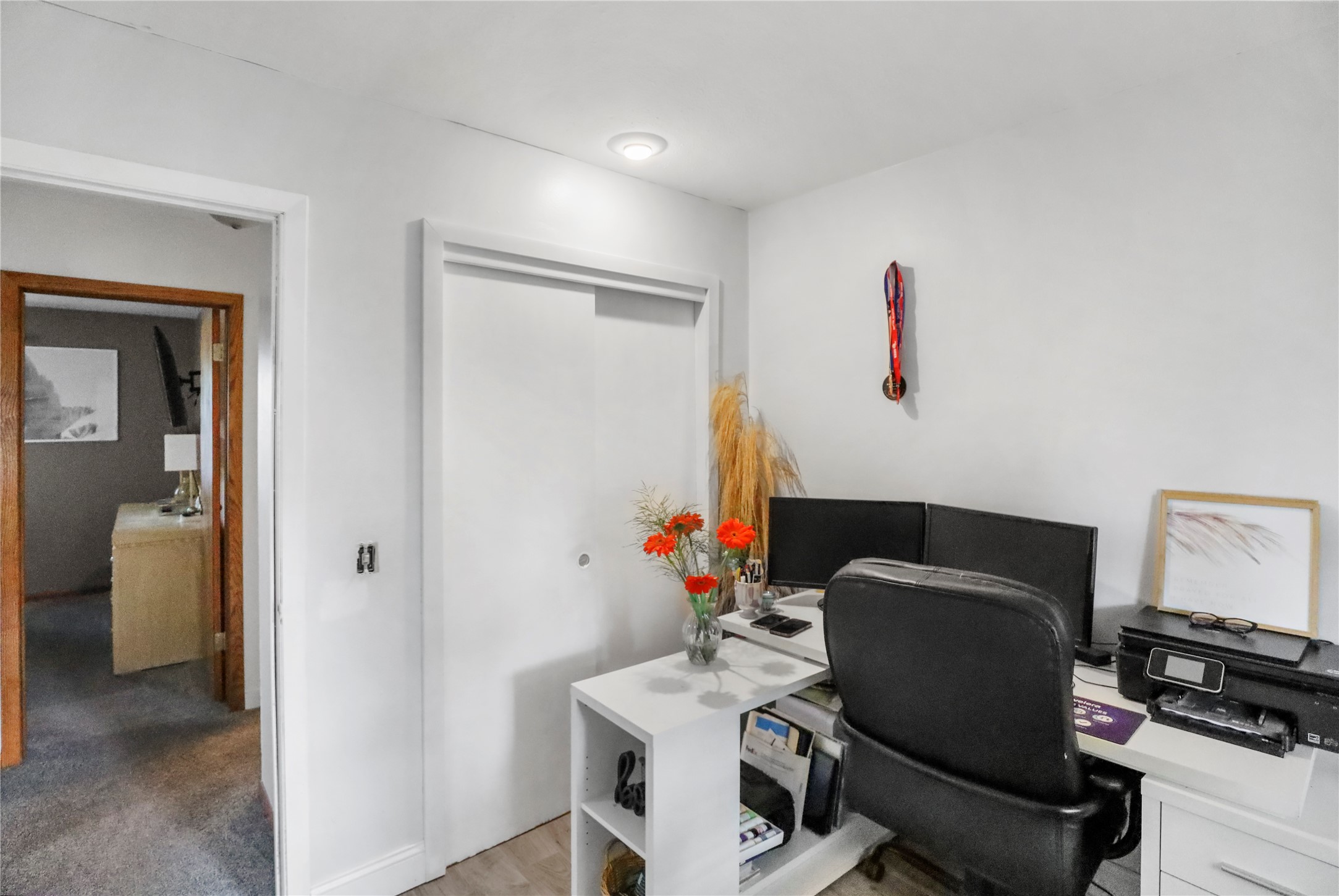 4006 E Garden Avenue