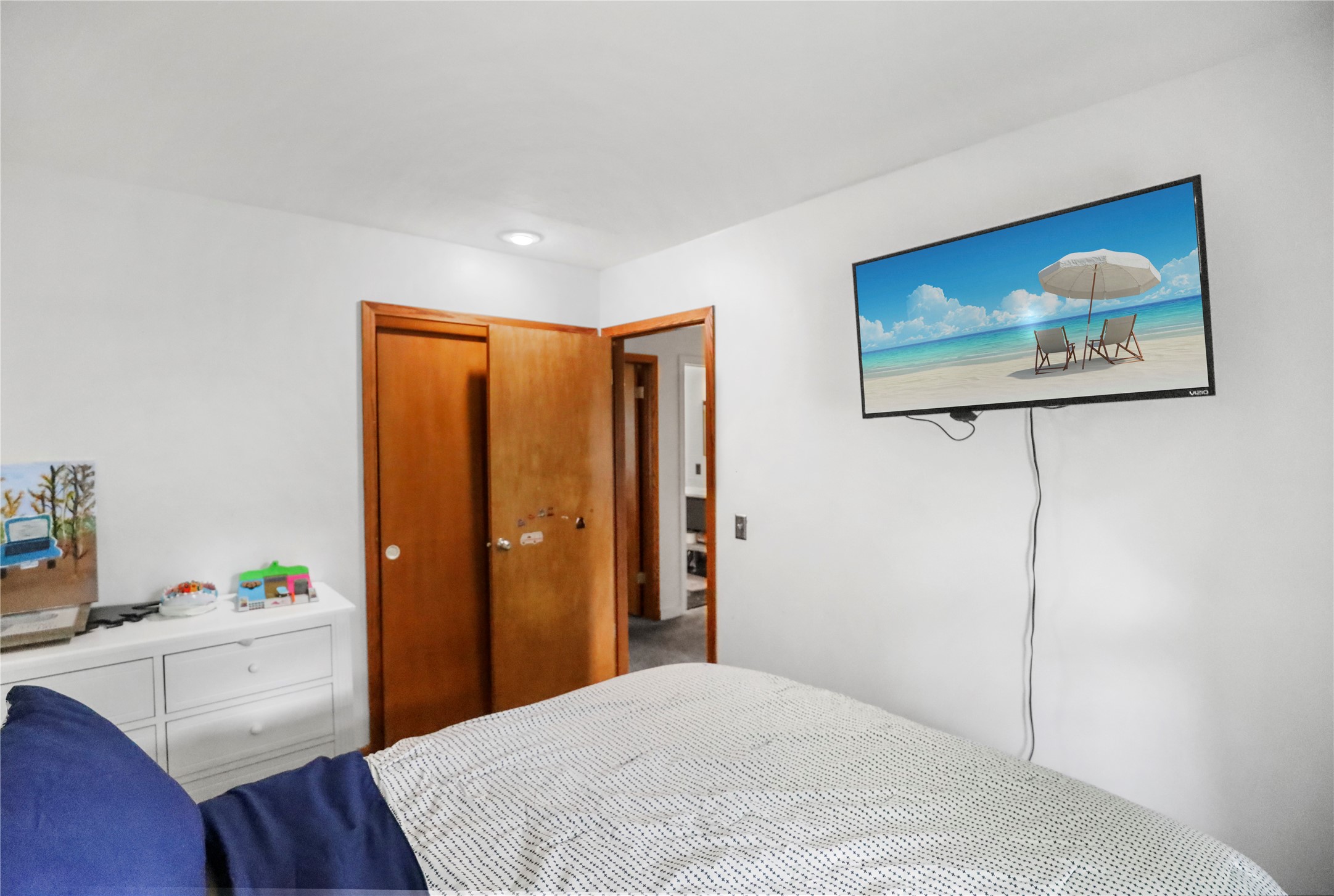 4006 E Garden Avenue