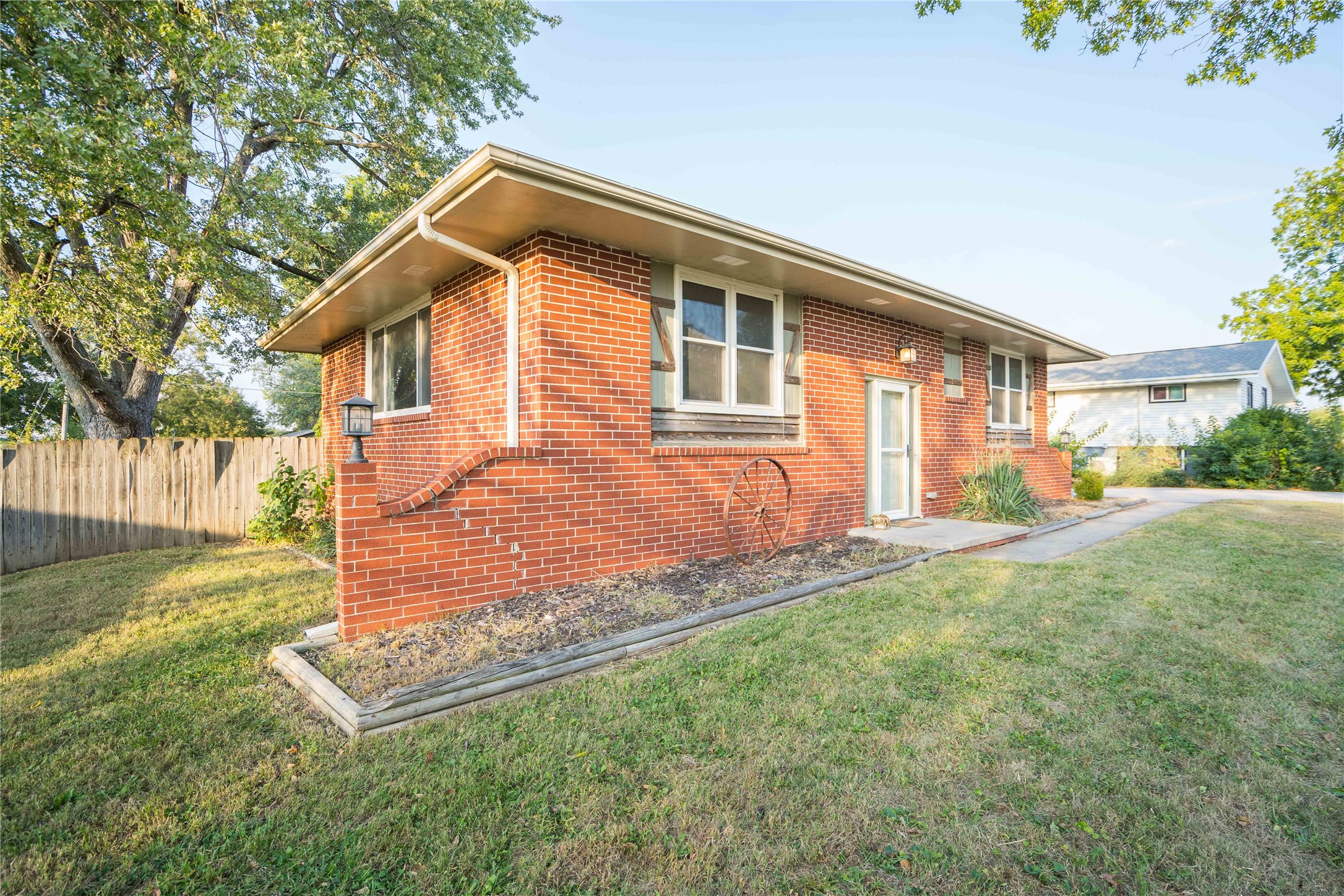 109 Maple Street